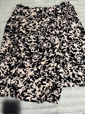 Ava & Viv Black and Light Pink Floral Wrap Skirt